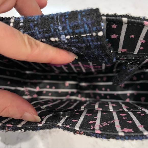 BETSEY JOHNSON Luv Betsey Tweed Boucle Heart Cross Body Mini Bag Purse - Picture 5 of 10